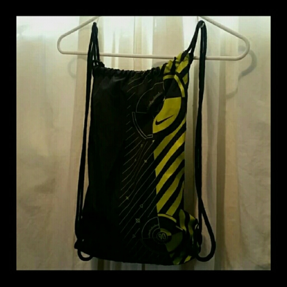 Nike small nylon bag
